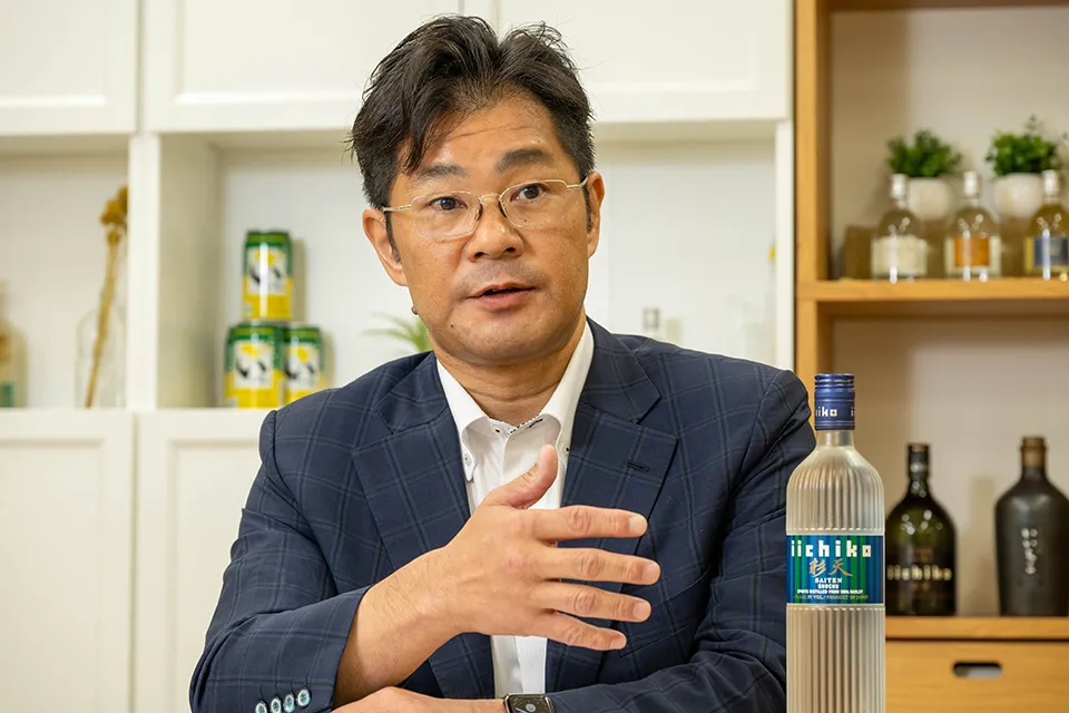 三和酒類 代表取締役社長の西和紀