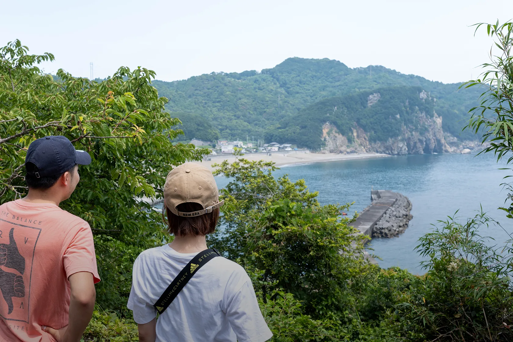 四浦半島海辺の道（津久見市）