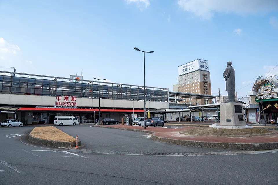 中津駅北口