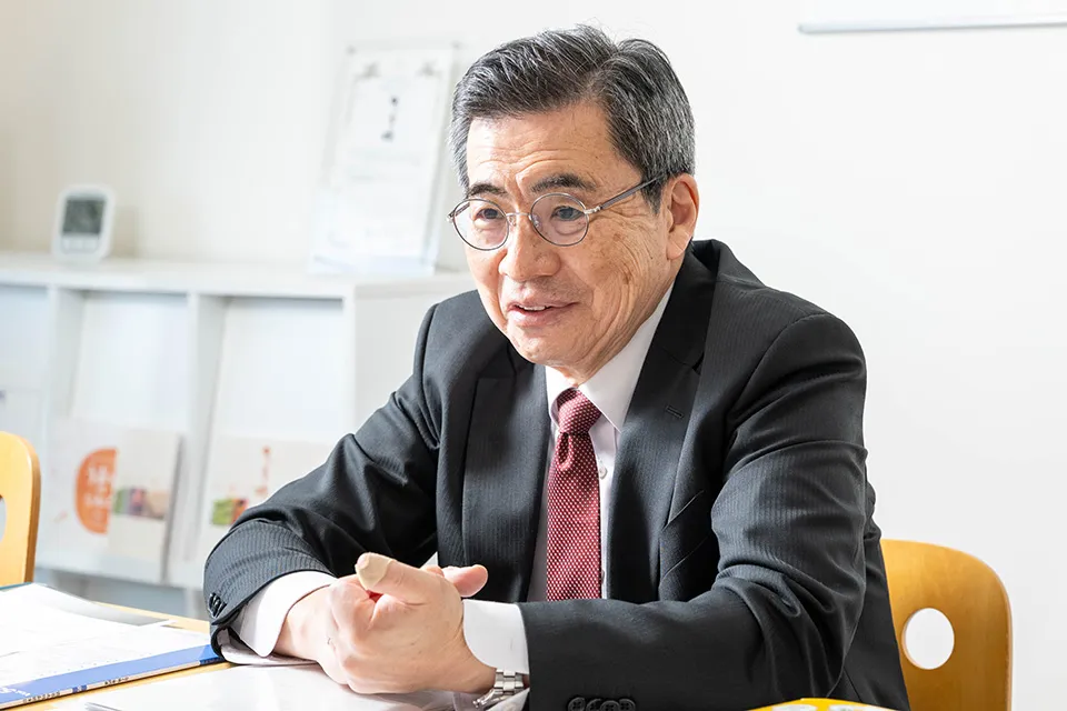 西村敏英（にしむら・としひで）先生（場所：特定非営利活動法人 うま味インフォメーションセンター）