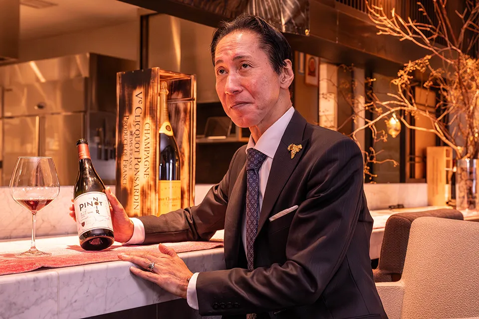 レストラン「一味真（いちみしん）」総支配人の小川貞夫（おがわ・さだお）さん