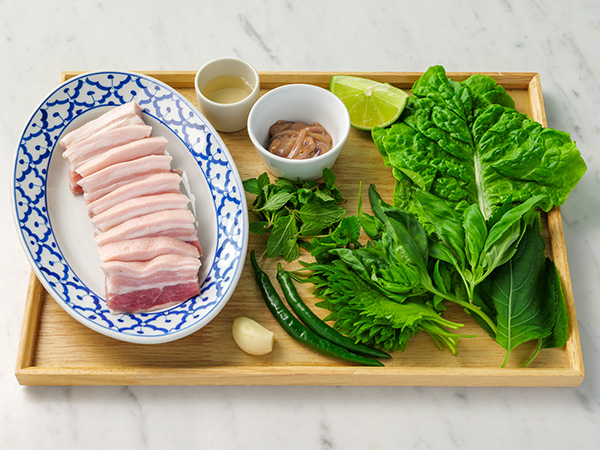 タイ風サムギョプサルの材料