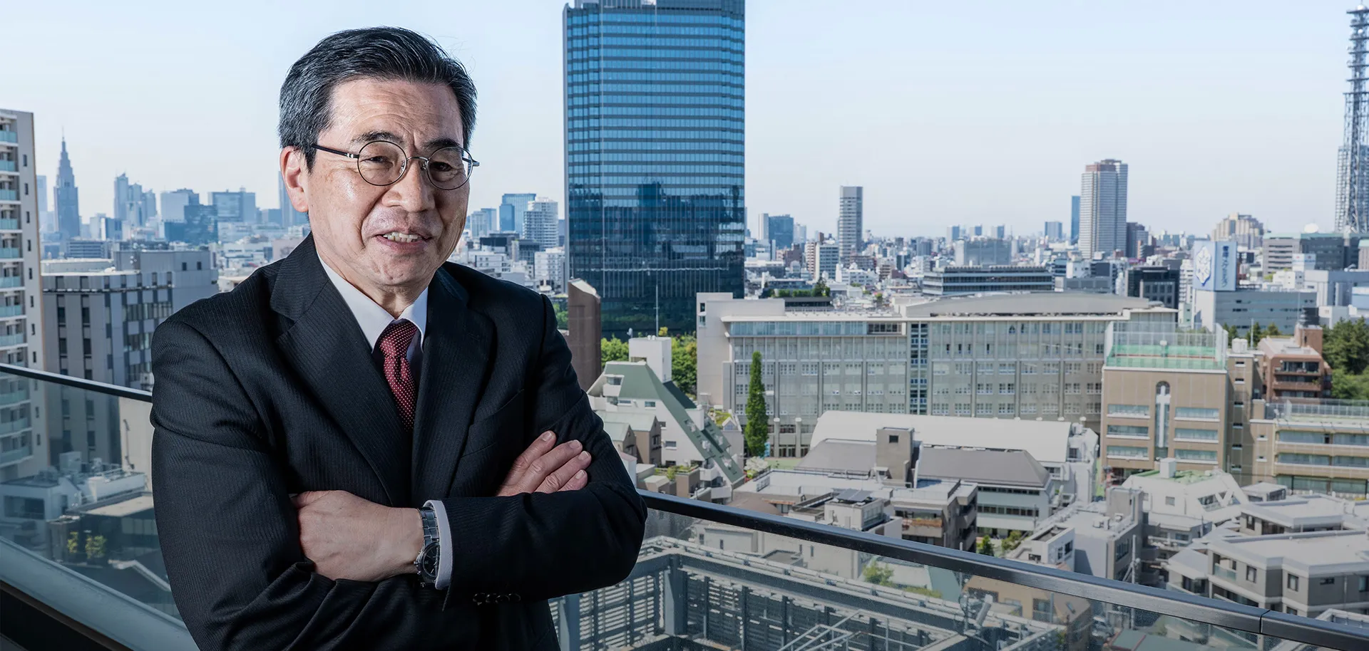 広島大学名誉教授、女子栄養大学名誉教授、NPO法人 うま味インフォメーションセンター 理事長、（公財）日本食肉消費総合センター 研究員 西村敏英