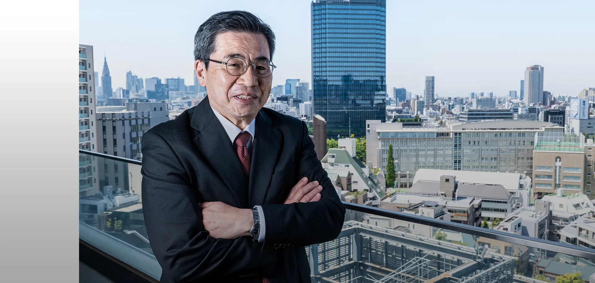 広島大学名誉教授、女子栄養大学名誉教授、NPO法人 うま味インフォメーションセンター 理事長、（公財）日本食肉消費総合センター 研究員 西村敏英