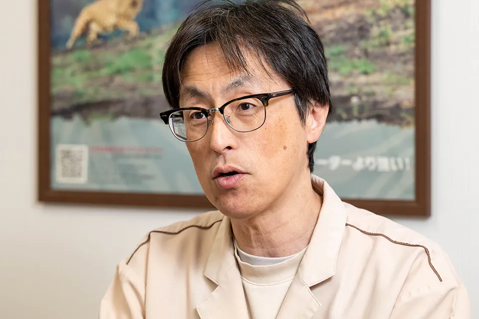 九州自然動物公園アフリカンサファリ園長の神田岳委さん